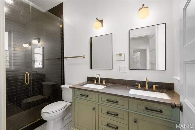 $425,000 | 5163 Enright Avenue, St. Louis, MO 63108