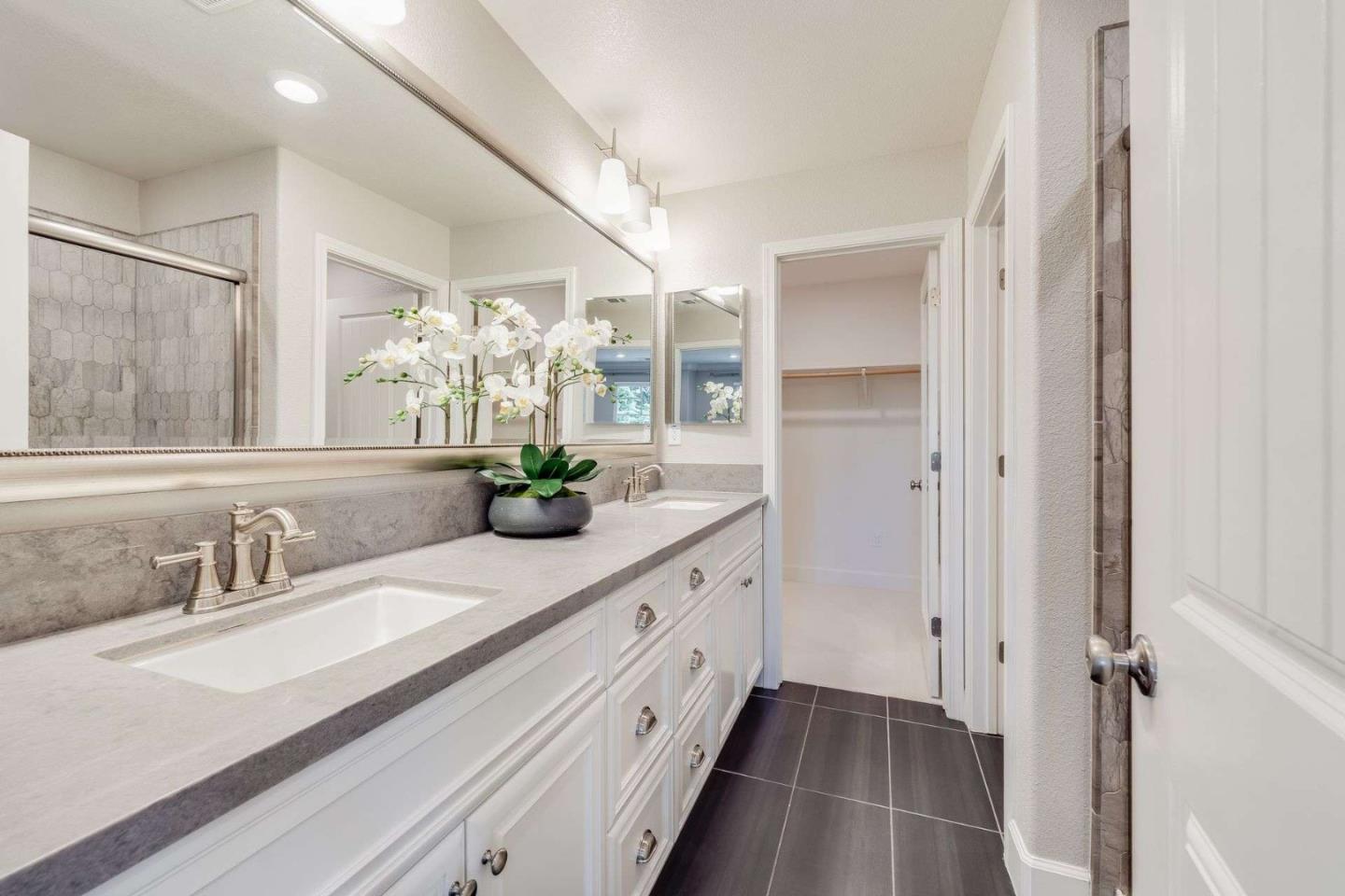 245 Spring Harvest Road Hayward, CA 94544 - Photo 6 of 21