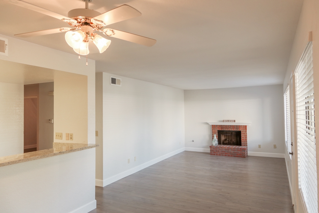 869 Buttercup Road Carlsbad, CA 92011 - Photo 10 of 22
