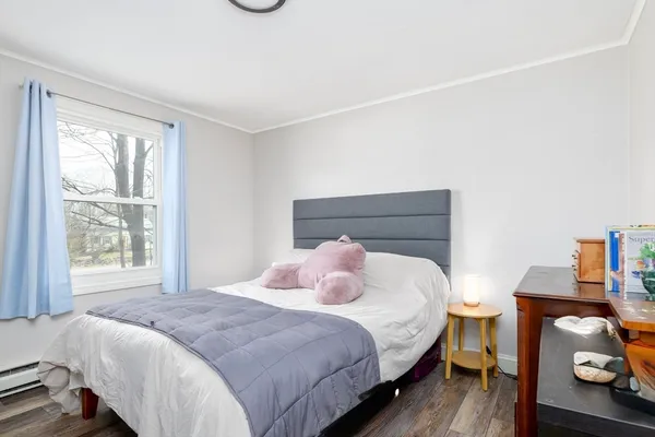 $399,900 | 261 School Street North, Barre, MA 01005