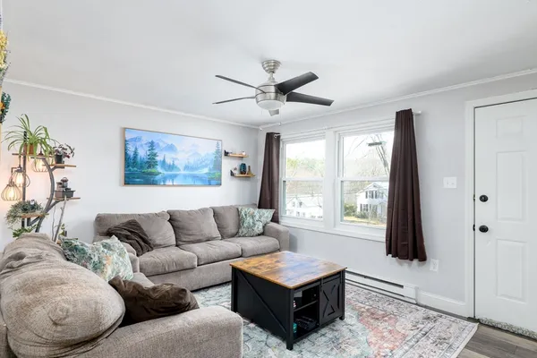 $399,900 | 261 School Street North, Barre, MA 01005