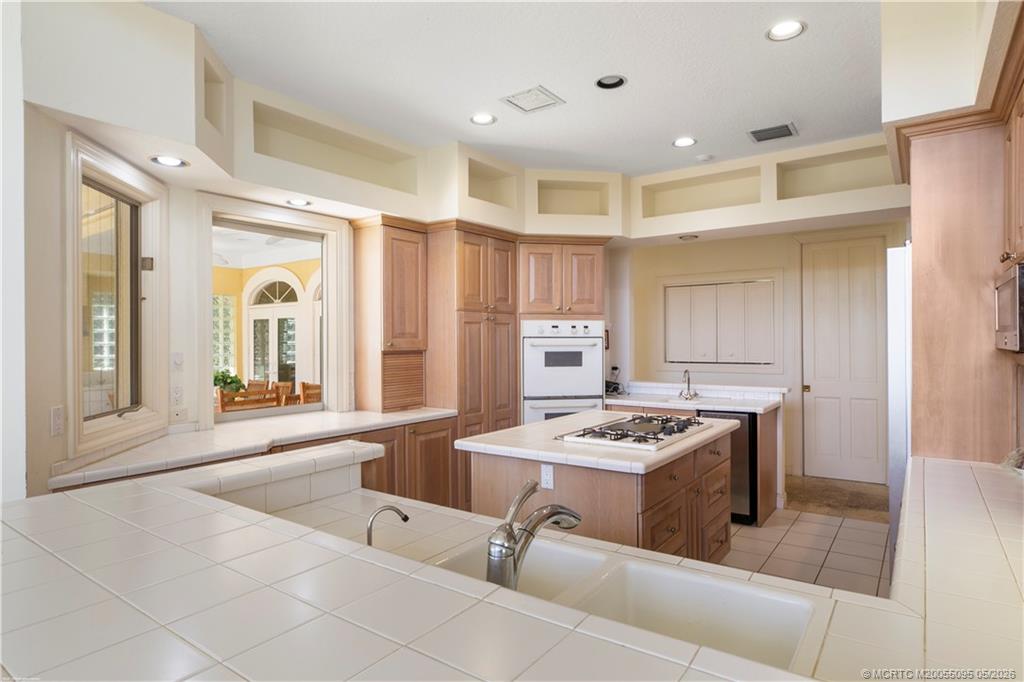 68 South Sewalls Point Road Stuart, FL 34996 - Photo 17 of 34