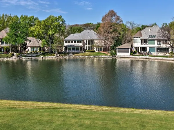 $1,895,000 | 6940 Laurel Valley Drive, Fort Worth, TX 76132