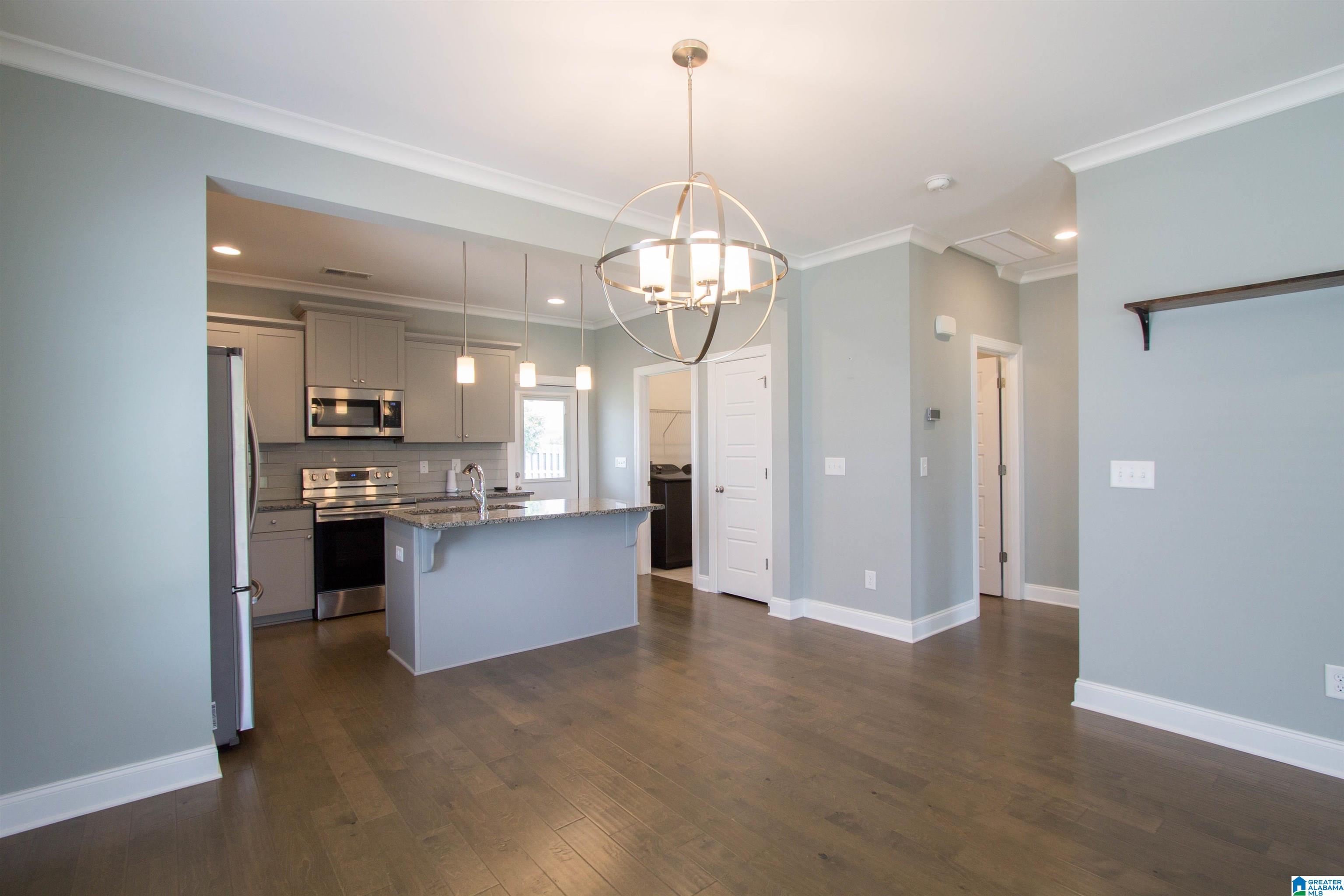 1018 Camellia Ridge Drive Pelham, AL 35124 - Photo 10 of 40