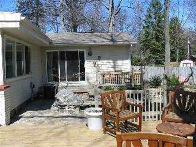 7548 Secor Road Lambertville, MI 48144 - Photo 5 of 13 629434-4.JPG