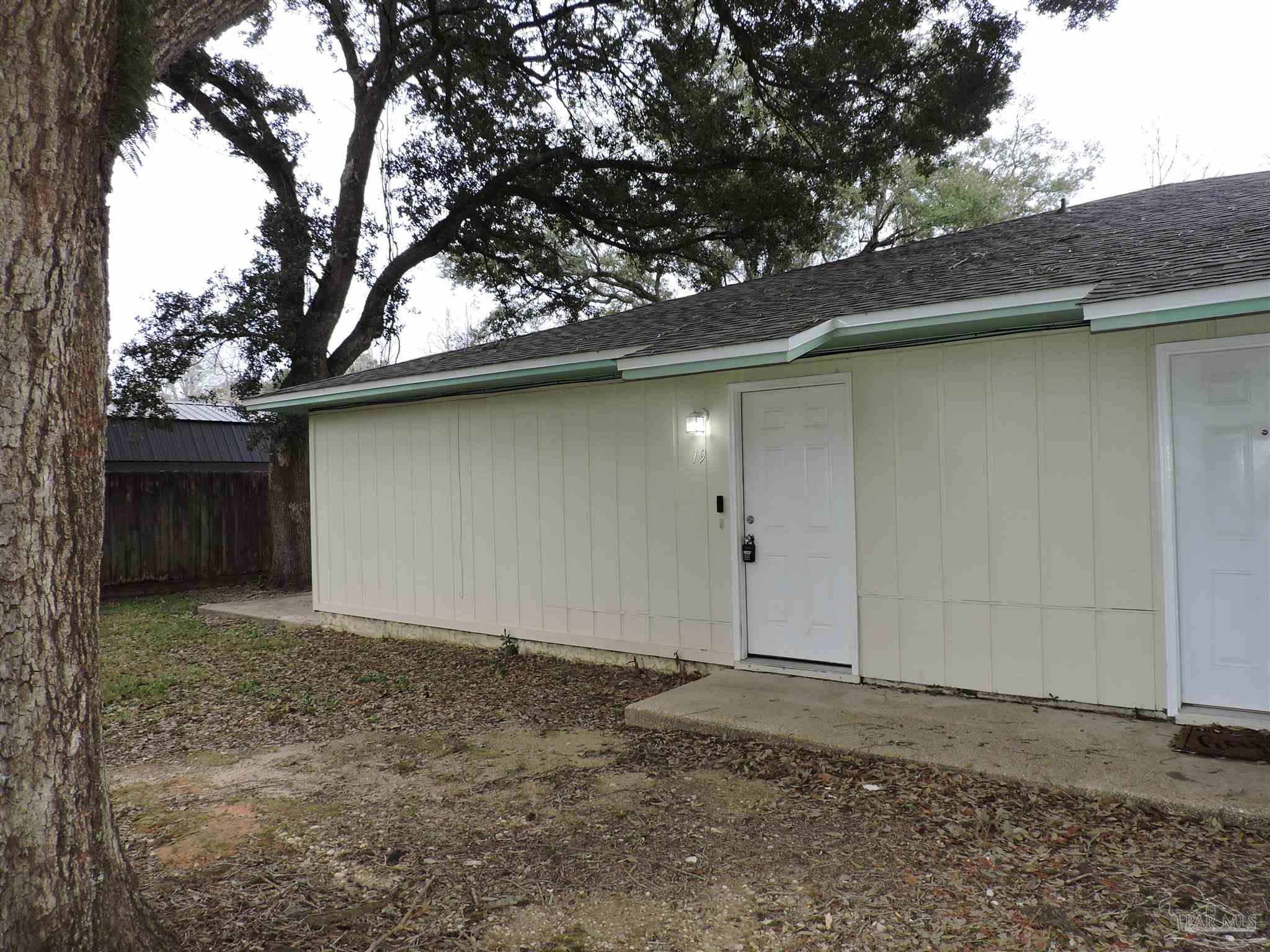 130 East 9 Mile Road, Unit 19 Pensacola, FL 32534 - Photo 1 of 17