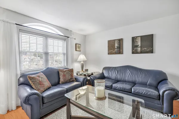 $329,900 | 146 Howe Avenue, Unit 146, Shelton, CT 06484