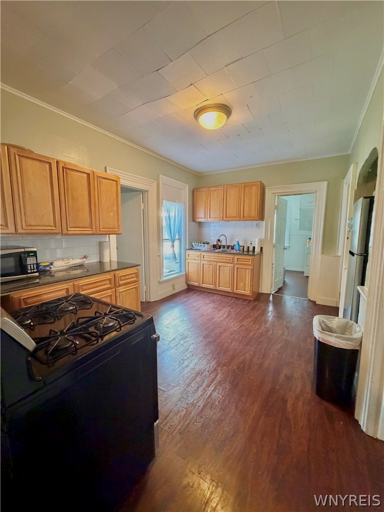 124 Normal Avenue, Unit 1 Buffalo, NY 14213 - Photo 2 of 10
