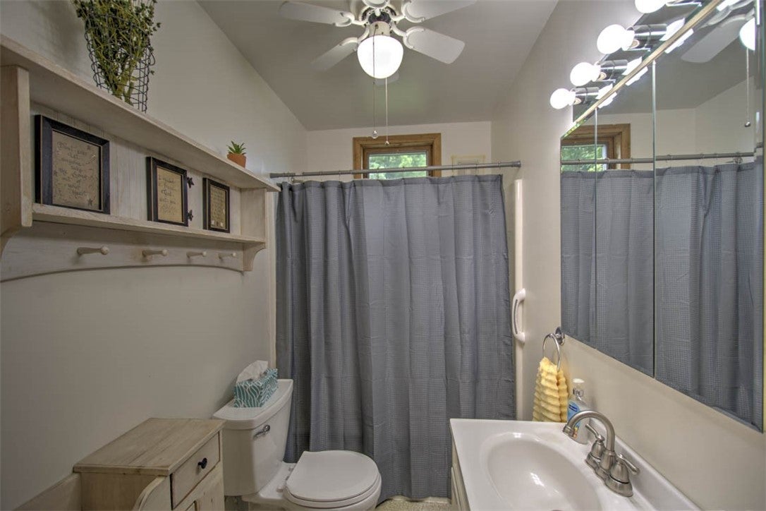 3484 Long Creek Road Decatur, IL 62521 - Photo 18 of 31 Gallery Image 18