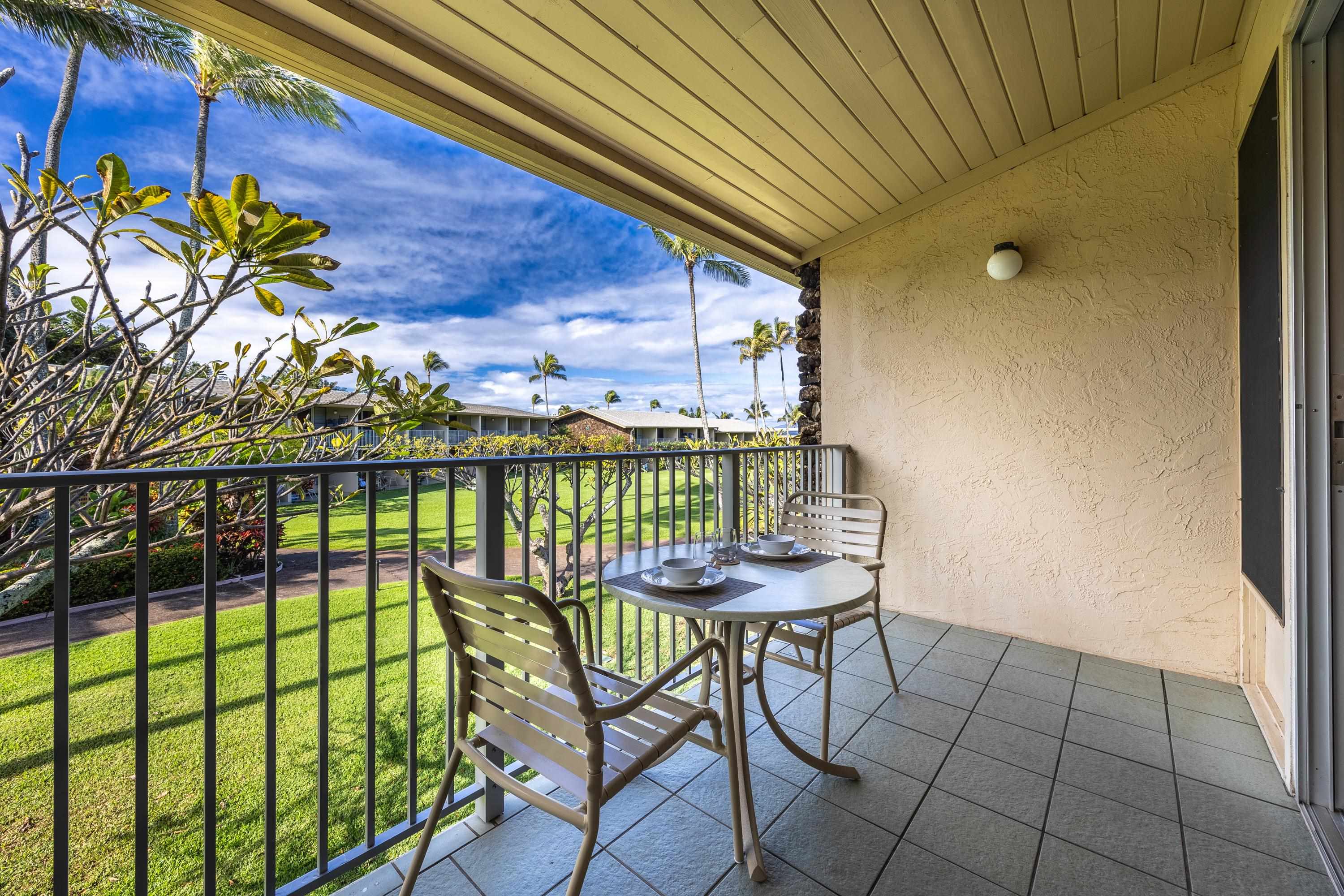 5315 Lower Honoapiilani Road, Unit C215 Lahaina, HI 96761 - Photo 5 of 47 Gallery Image 5