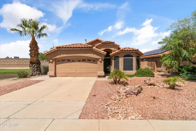 $435,000 | 19016 North 79th Lane, Glendale, AZ 85308