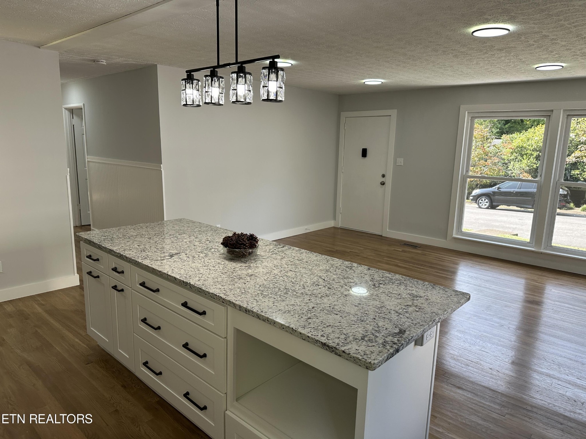 102 Ashland Lane Oak Ridge, TN 37830 - Photo 5 of 17 Gallery Image 5