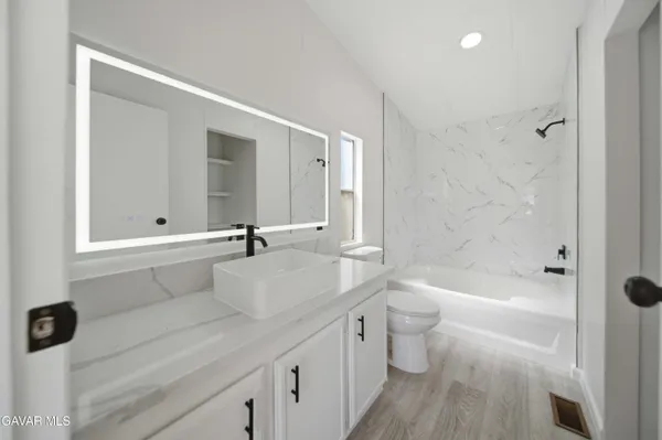 $220,000 | 1030 East E Avenue South, Palmdale, CA 93550