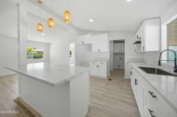 $220,000 | 1030 East E Avenue South, Palmdale, CA 93550