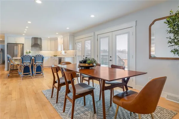 $1,050,000 | 106 Lake Viking Terrace, Gallatin, MO 64640