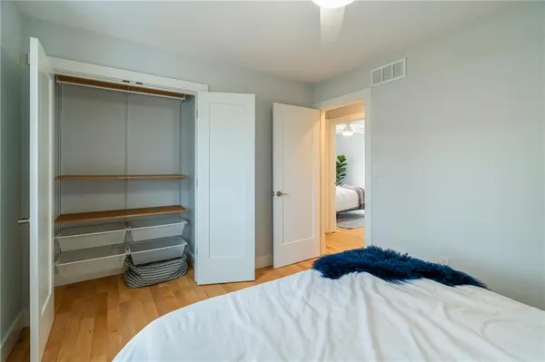 $1,050,000 | 106 Lake Viking Terrace, Gallatin, MO 64640