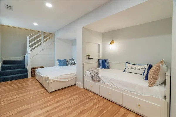 $1,050,000 | 106 Lake Viking Terrace, Gallatin, MO 64640