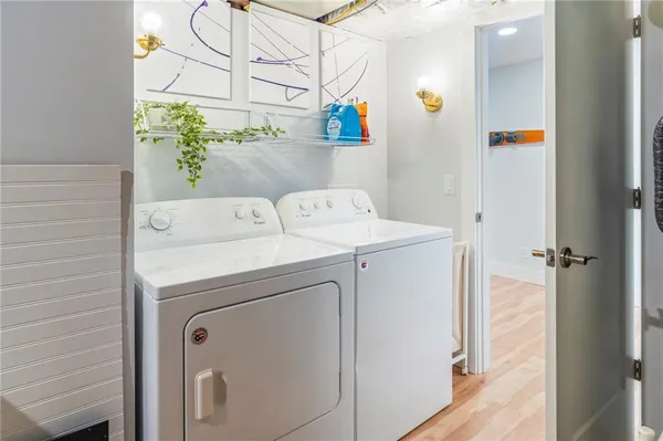 $1,050,000 | 106 Lake Viking Terrace, Gallatin, MO 64640