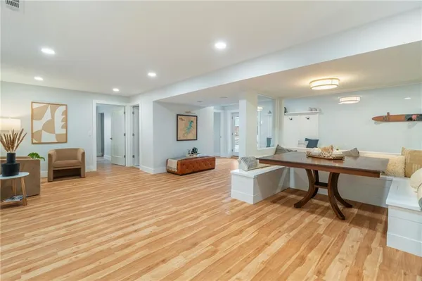 $1,050,000 | 106 Lake Viking Terrace, Gallatin, MO 64640