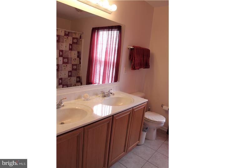8 Savoy Road Newark, DE 19702 - Photo 11 of 24 Master Bathroom
