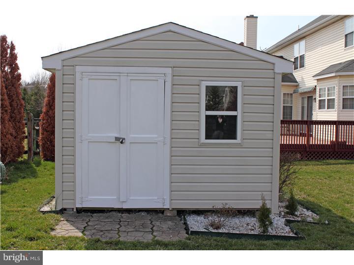 8 Savoy Road Newark, DE 19702 - Photo 18 of 24 Storage Shed