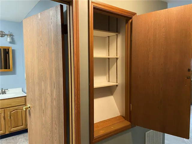 $89,900 | 68 Catherine Street, Hornell, NY 14843