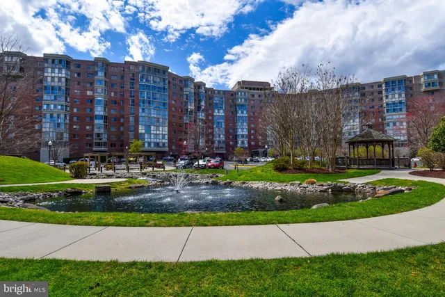 $449,000 | 3100 North Leisure World Boulevard, Unit 801, Silver Spring, MD 20906