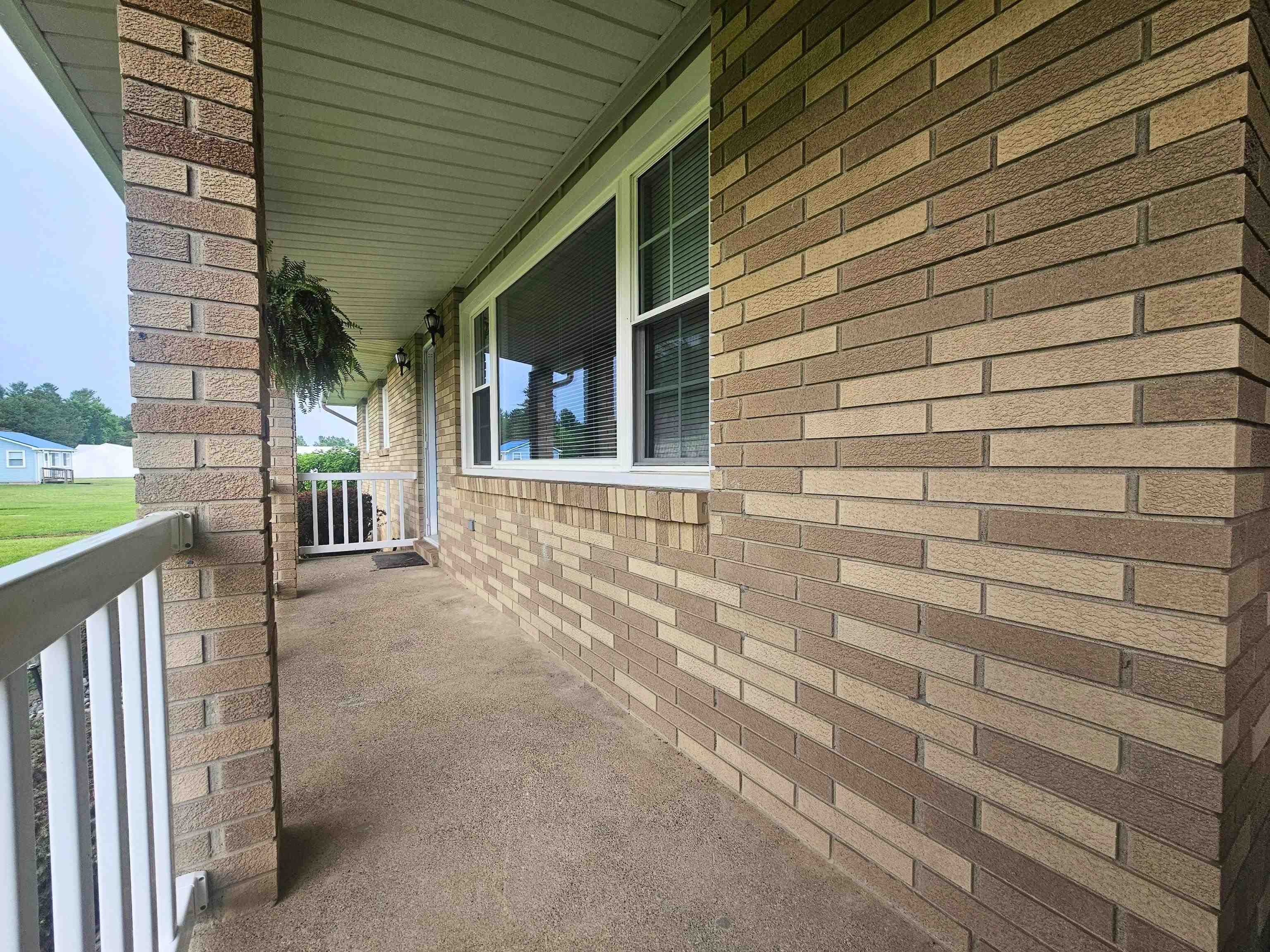 9455 North Webster Road Clio, MI 48420 - Photo 5 of 63 50180357-66fe0f6d-3a3c-4b02-817d-706804f85c07.JPG