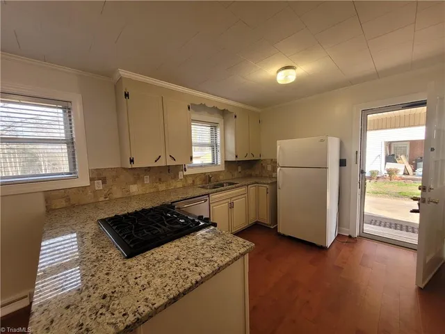 $1,400 | 128 Mystery Lane, Mount Airy, NC 27030