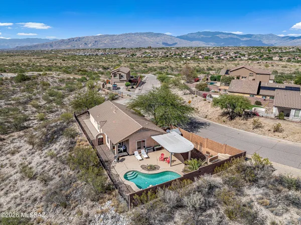 $385,000 | 10790 South April Spring Place, Vail, AZ 85641
