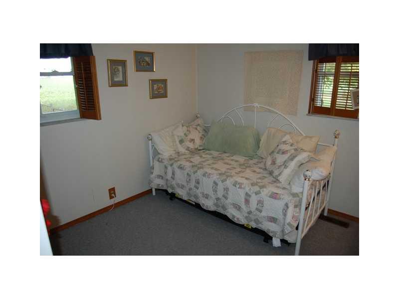 10567 Highway 9 Pendleton, IN 46064 - Photo 11 of 16