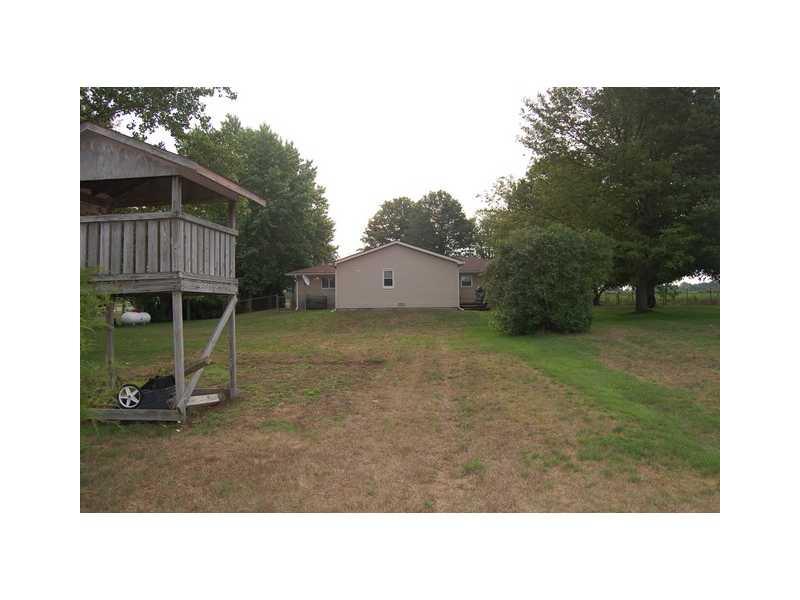 10567 Highway 9 Pendleton, IN 46064 - Photo 16 of 16