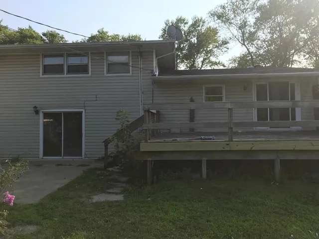 $2,195 | 6735 Van Buren Place, Merrillville, IN 46410