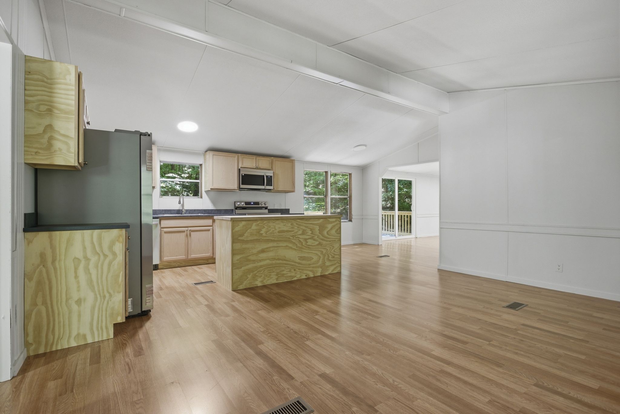 565 Clint Flowers Road McEwen, TN 37101 - Photo 11 of 51