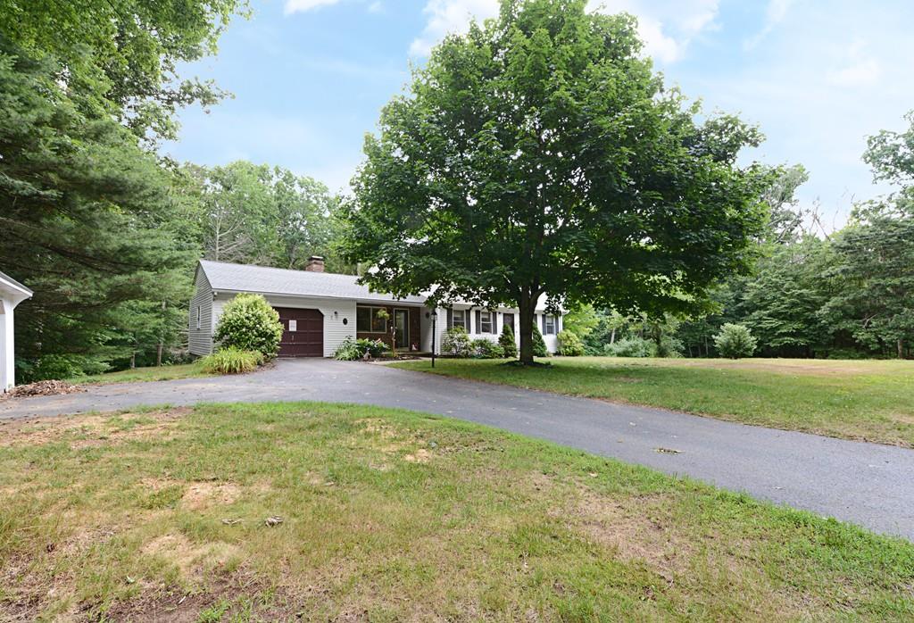 174 Wales Road Monson, MA 01057 - Photo 4 of 38