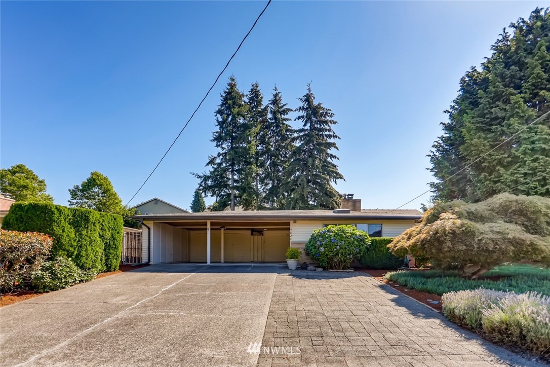 17828 110th Avenue Southeast Renton, WA 98055 - Photo 1 of 27 Gallery Image 1