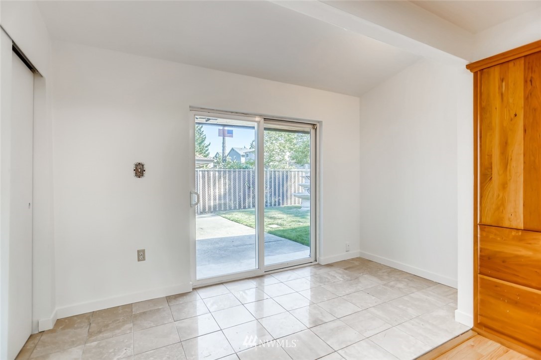 17828 110th Avenue Southeast Renton, WA 98055 - Photo 14 of 27 Gallery Image 14