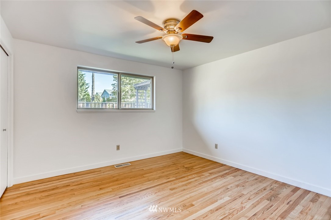 17828 110th Avenue Southeast Renton, WA 98055 - Photo 22 of 27 Gallery Image 22