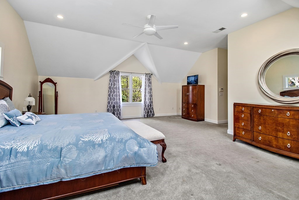 39 Arcadia Road Westwood, MA 02090 - Photo 18 of 39 Gallery Image 18