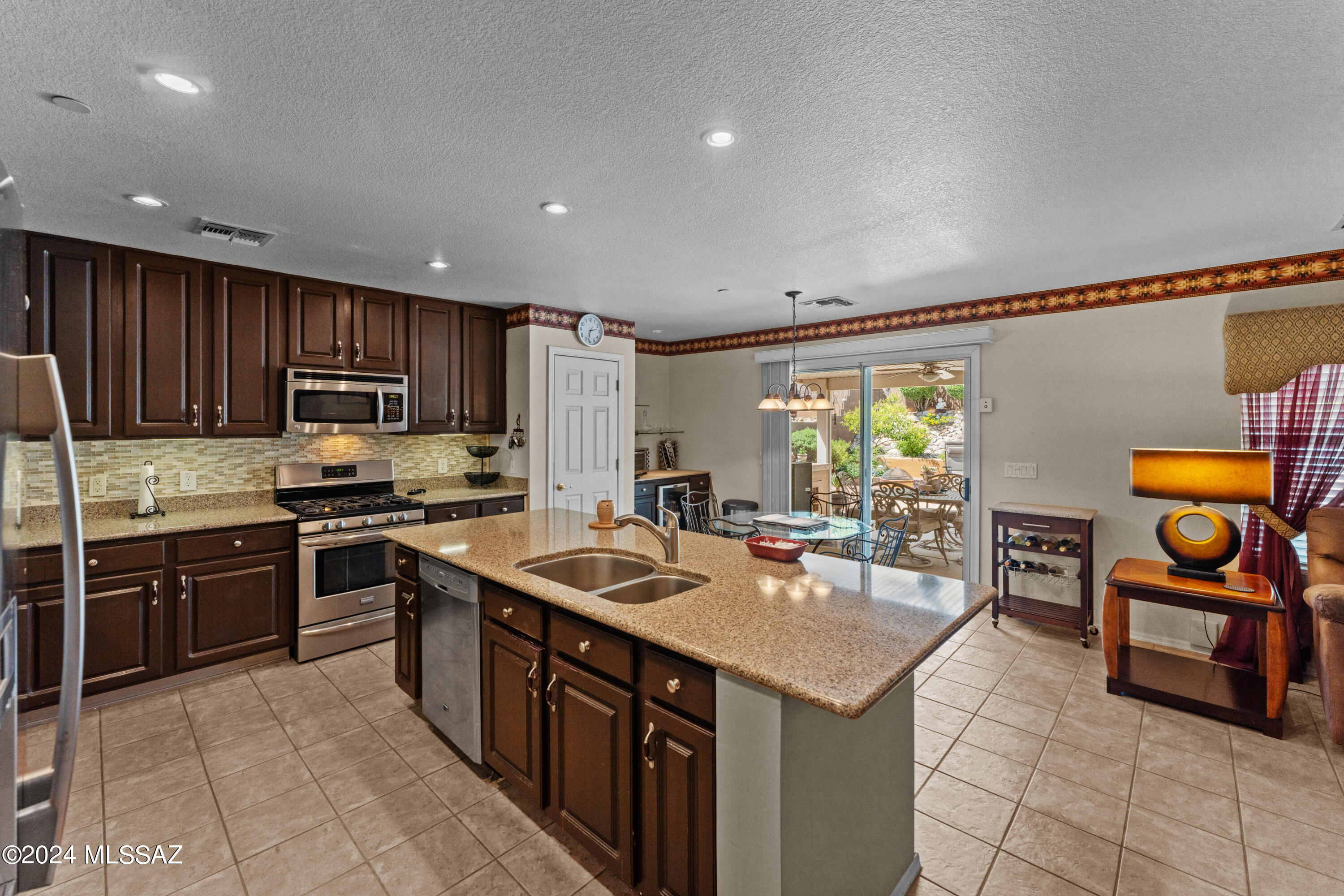 3599 East Mecate Road Tucson, AZ 85739 - Photo 4 of 32 DSC07733