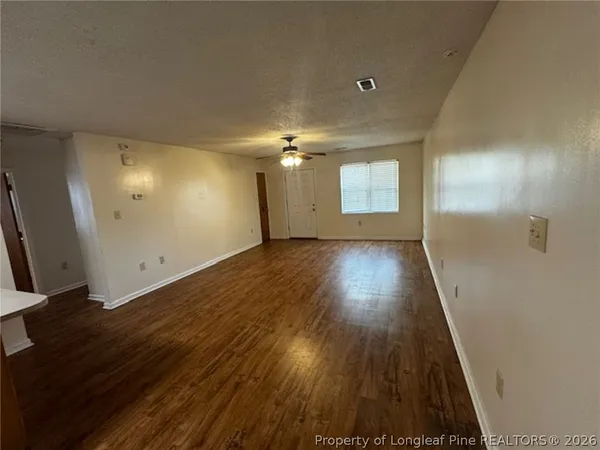 $900 | 2411 Oak Street, Unit B, Lumberton, NC 28358