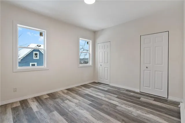 a view of empty room with window