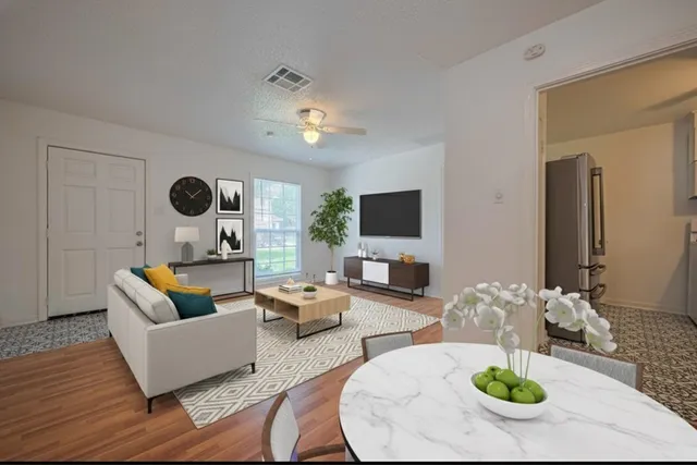 $2,140 | 5513 Fairdale Lane, Houston, TX 77056