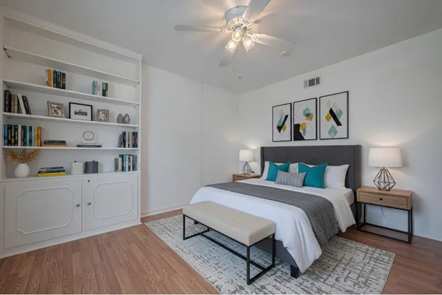 $2,140 | 5513 Fairdale Lane, Houston, TX 77056