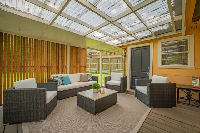 $2,140 | 5513 Fairdale Lane, Houston, TX 77056