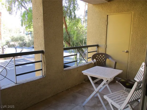 $1,495 | 270 East Flamingo Road, Unit 108, Las Vegas, NV 89169