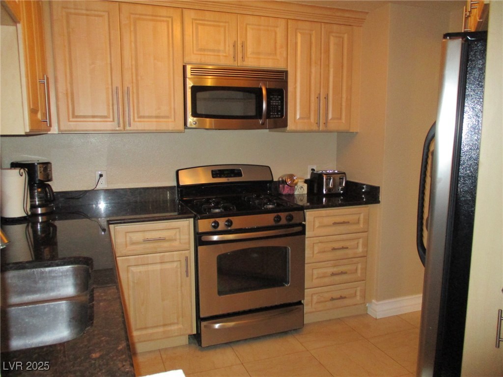 270 East Flamingo Road, Unit 108 Las Vegas, NV 89169 - Photo 13 of 22