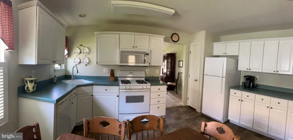 $420,000 | 132 Avocet Lane, West Deptford, NJ 08086