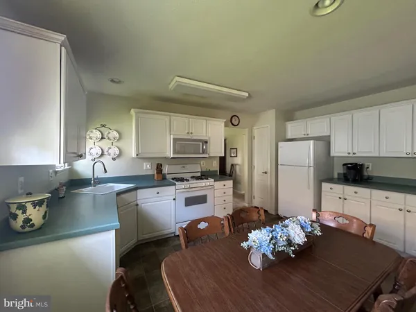 $420,000 | 132 Avocet Lane, West Deptford, NJ 08086