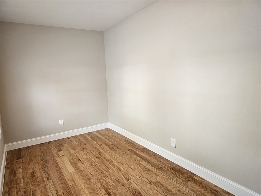 47 Lincoln Street, Unit 1 Stoneham, MA 02180 - Photo 12 of 16